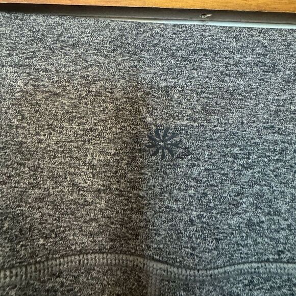 NWT Athleta Salutation Capri - Picture 5 of 8